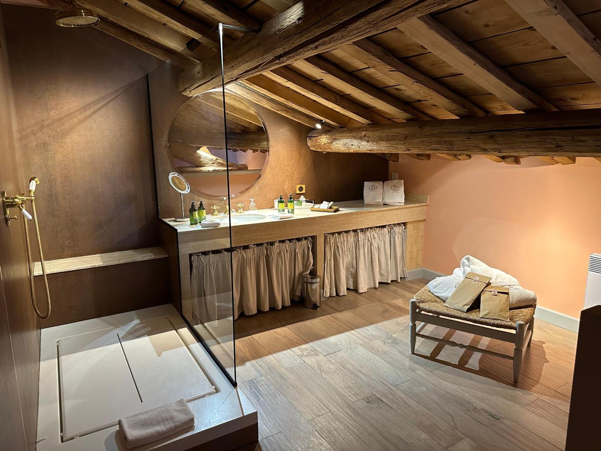 Le Mas De Peint - Hotel Et Restaurant Arles Kültér fotó