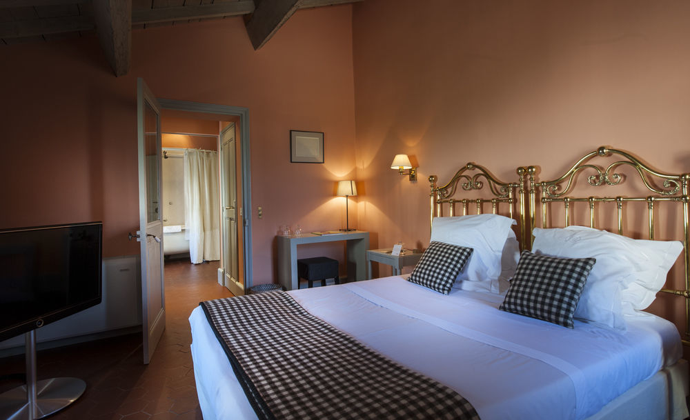 Le Mas De Peint - Hotel Et Restaurant Arles Kültér fotó